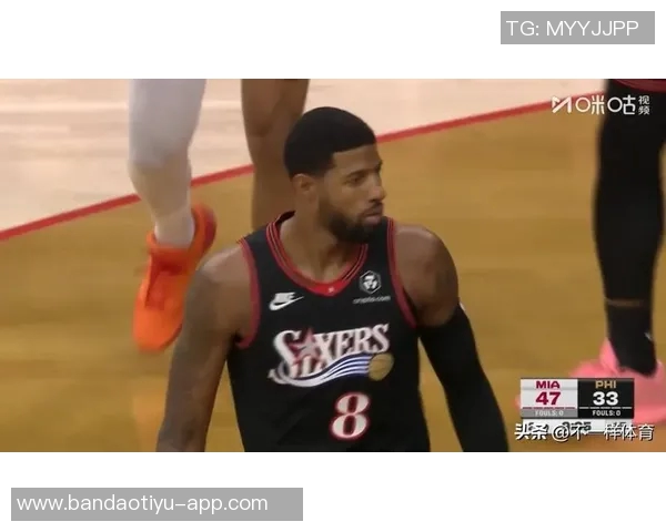 马克西表现稳健20投10中贡献27分7篮板9助攻5次失误展现全面能力